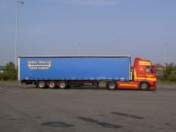 Volvo-FH12-Moller-Thomsen-090504-5-DK[1]
